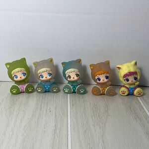 Liila Toys Lucky Cat Paipai Mini Bean Figures Lot of 5 Kitty Figures Blind Box